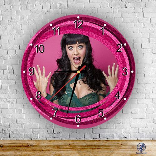 Katy Perry - Funny kör alakú üveg falióra