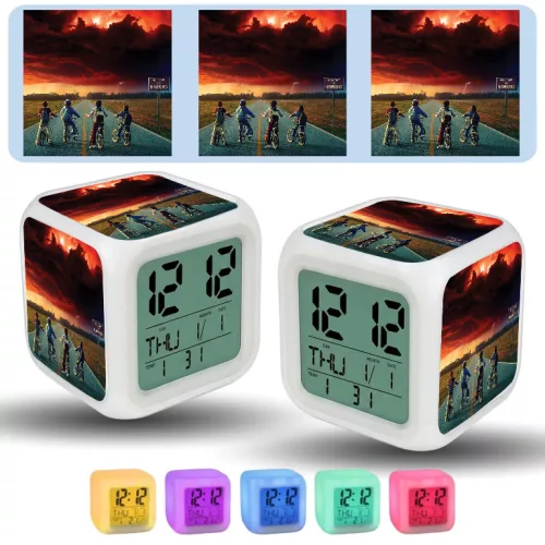 Stranger Things Mind Flayer színváltós világító ébresztő óra