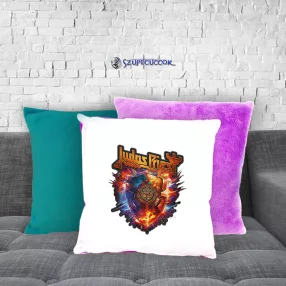 Judas Priest plüss párnahuzat (több színben)